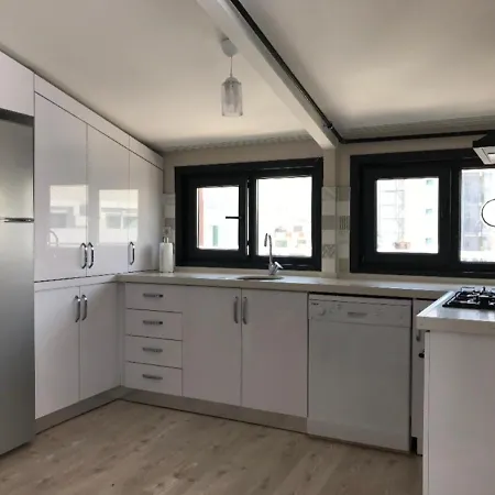 דירה Nova's Flat *